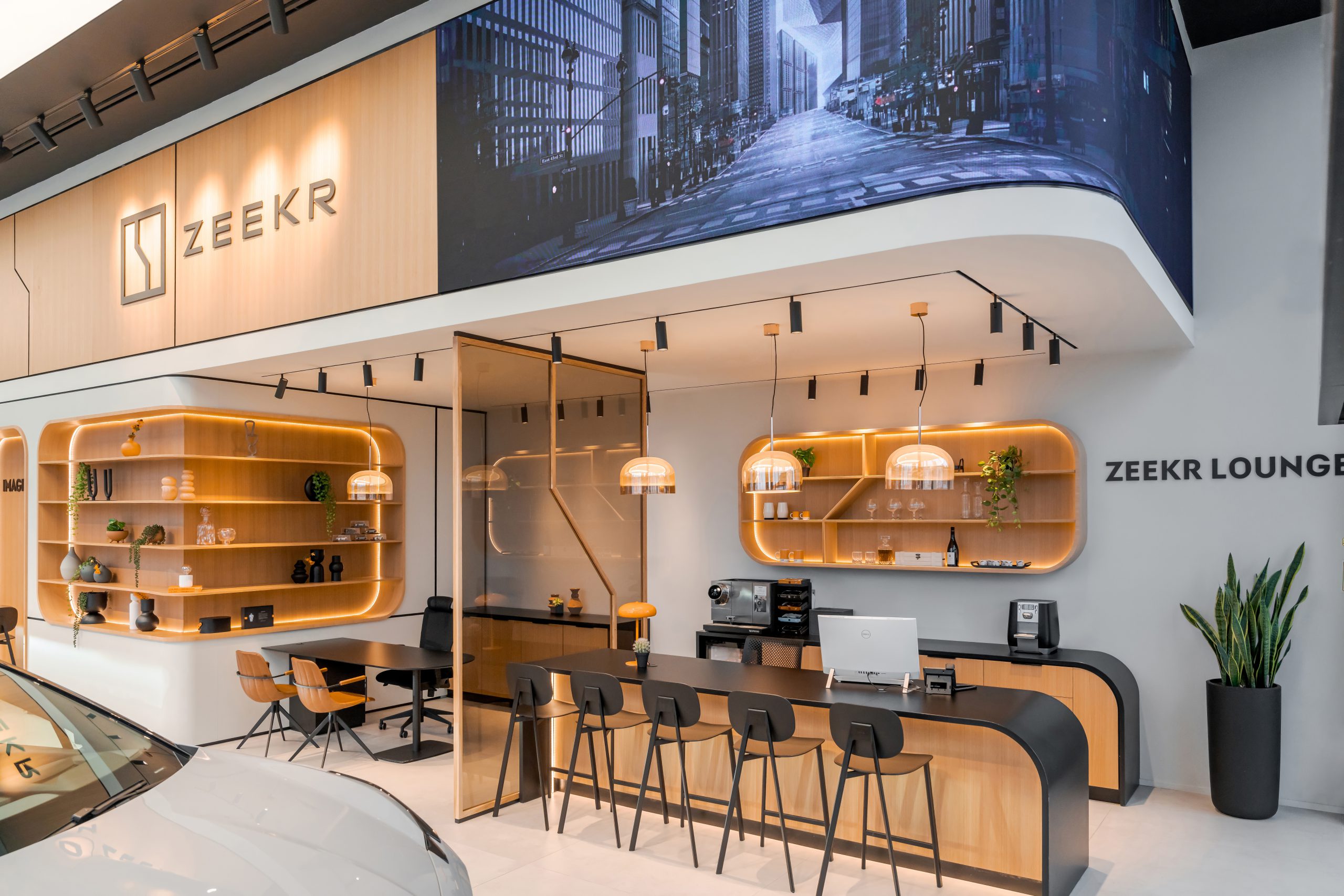 ZEEKR 極氪品牌展間｜重新定義未來移動的汽車體驗空間